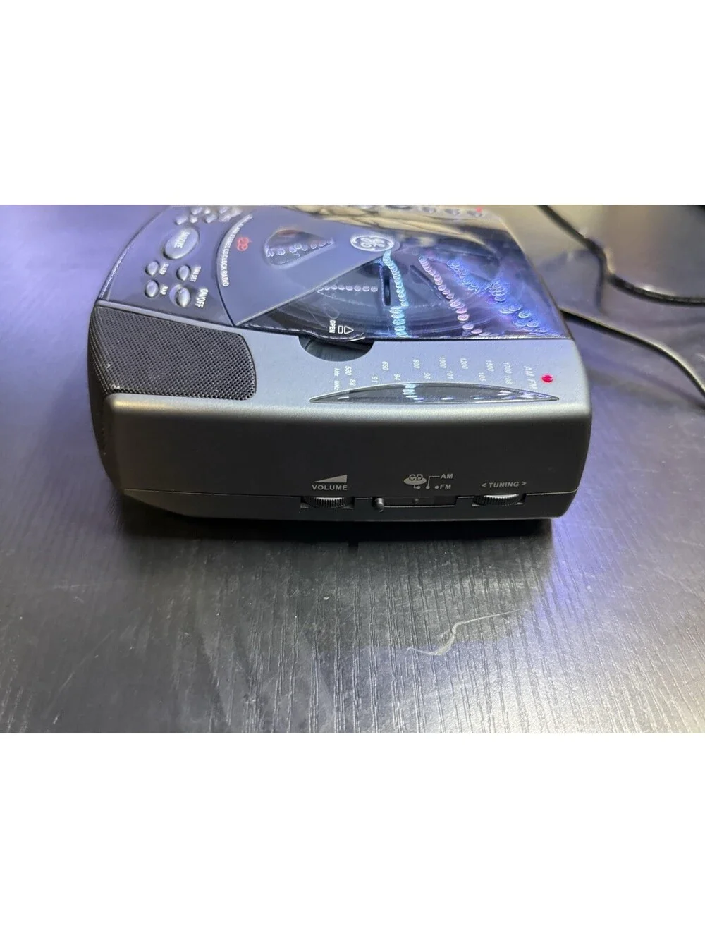GE 7-4897A Dual Alarm Stereo CD Clock Radio AM/FM Vintage 2002 Tested